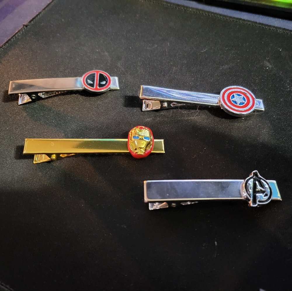 Lot of Marvel Tie Clips /Stays- Avengers - Captain America - Deadpool - Iron Man